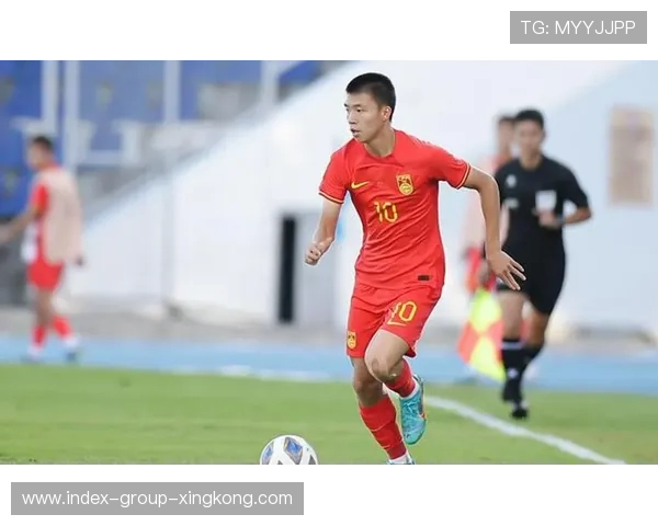 小将连续破门，媒体：新一代领袖