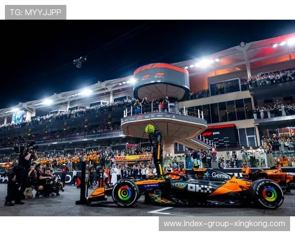 F1冠军诺里斯力争卫冕，开局表现异常强势